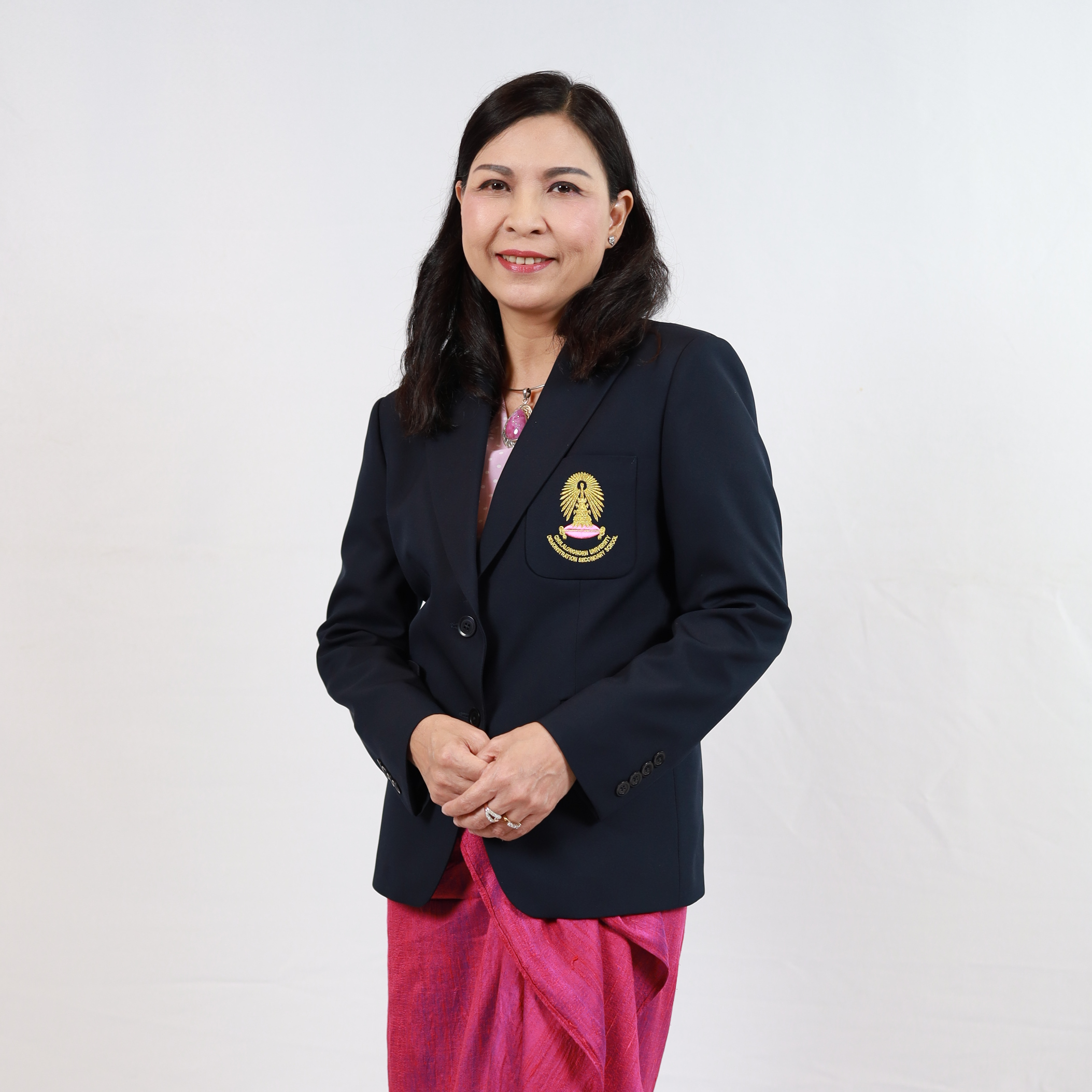 <span>อ.นวพร สุรนาคะพันธุ์ - รองผู้อำนวยการฝ่ายวิรัชกิจ และกิจการพิเศษ</span><br /><span>navaporn.su@chula.ac.th