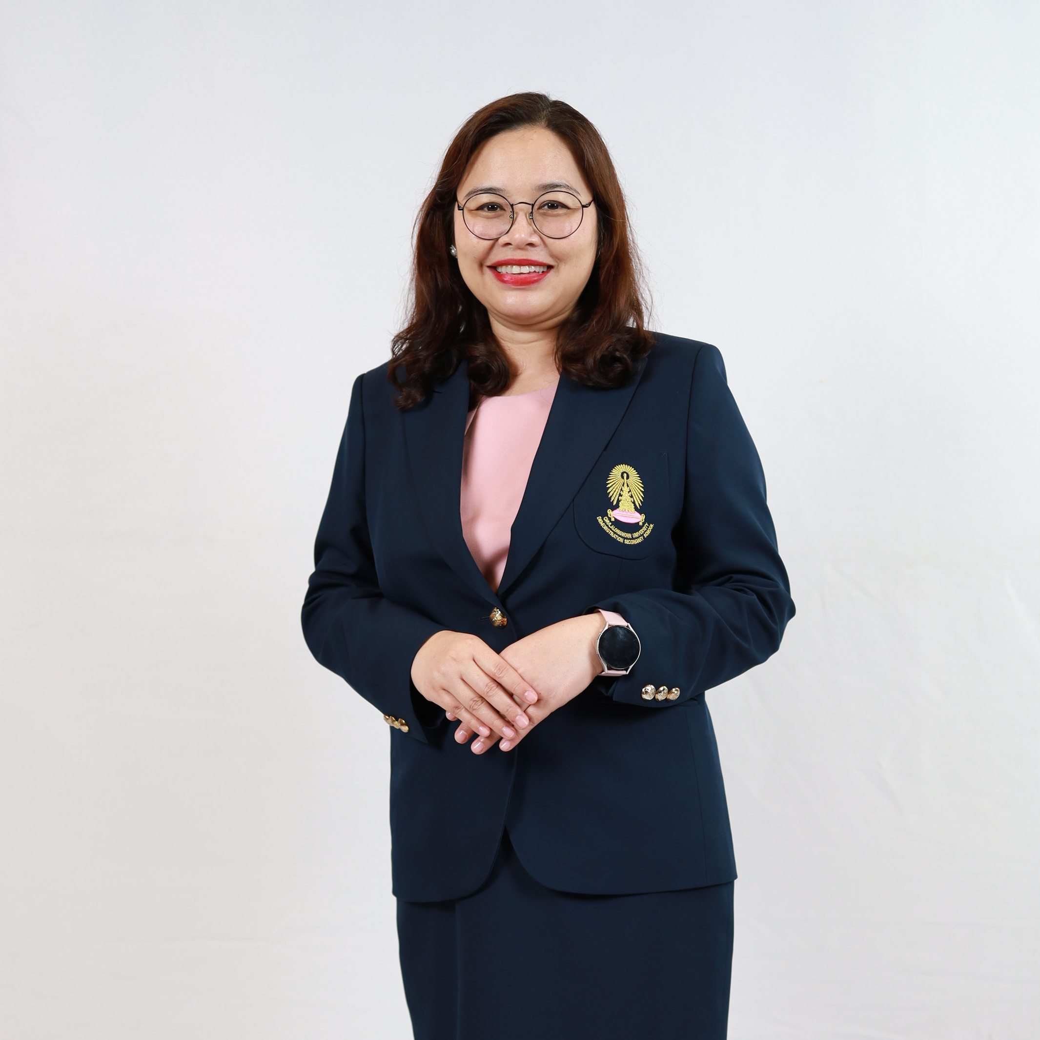 ผศ.สุพัตรา อุตมัง - ผู้อำนวยการโรงเรียนสาธิตจุฬาลงกรณ์มหาวิทยาลัย ฝ่ายมัธยม<br />และรองคณบดีคณะครุศาสตร์ จุฬาลงกรณ์มหาวิทยาลัย