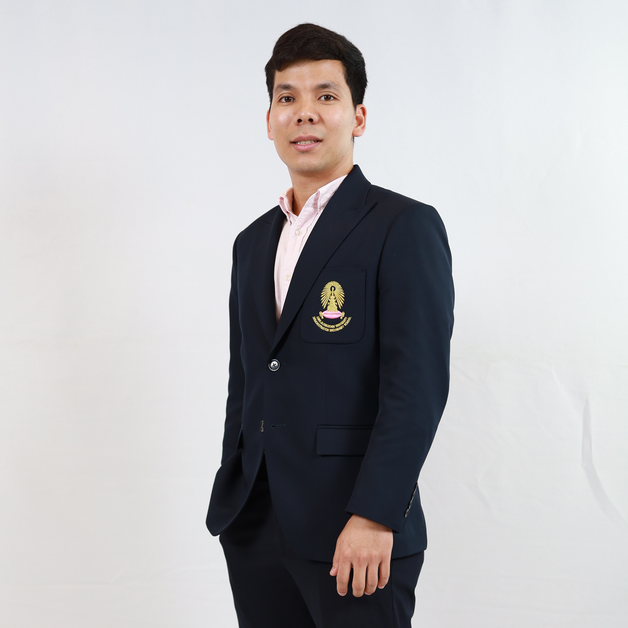 อ.วชิรวิทย์ ช้างแก้ว - ผู้ช่วยผู้อำนวยการฝ่ายกิจการนักเรียน<br />wachiravit.c@chula.ac.th